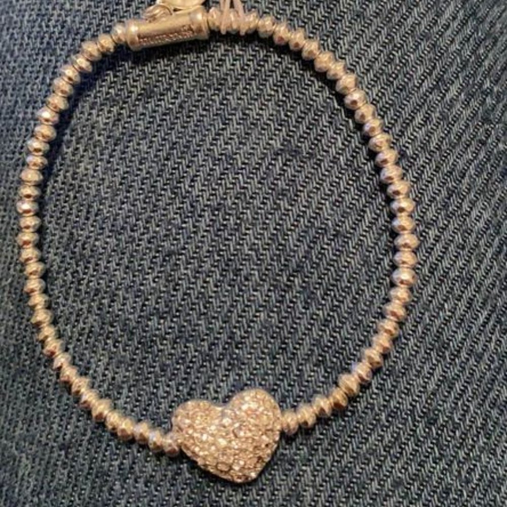 Spartina 449 Sterling Silver stretch bracelet (3mm) heart